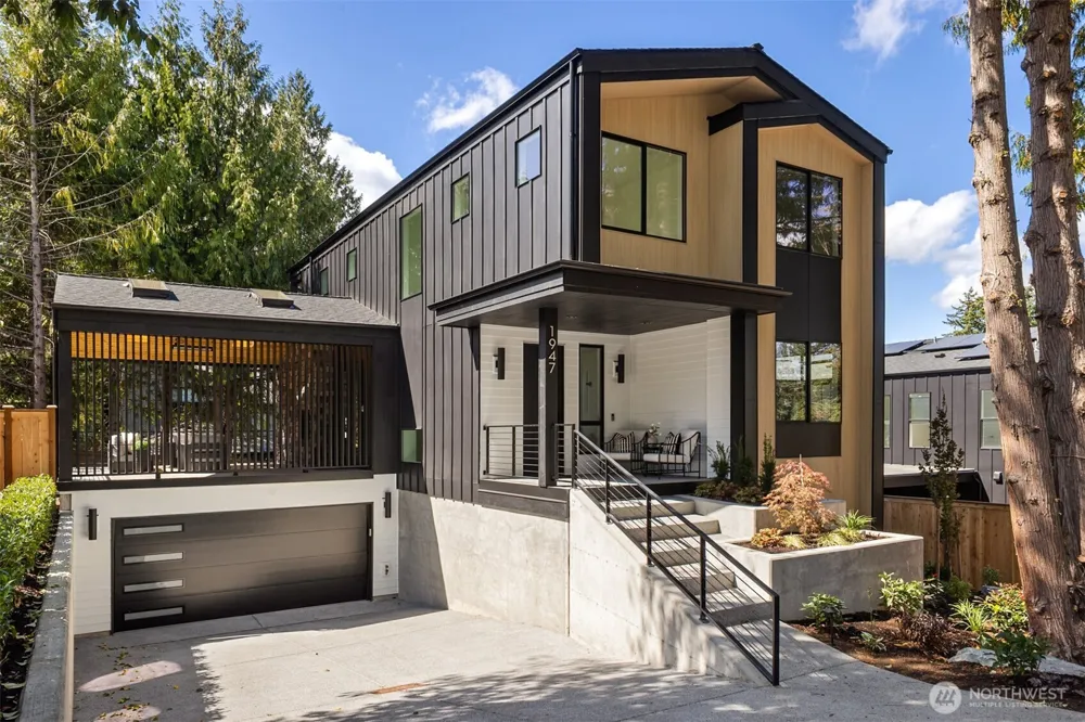 1947 1st Street Kirkland, WA 98033