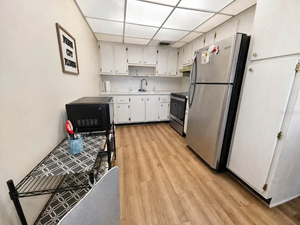 11251 80TH AVENUE #306 Seminole, FL 33772
