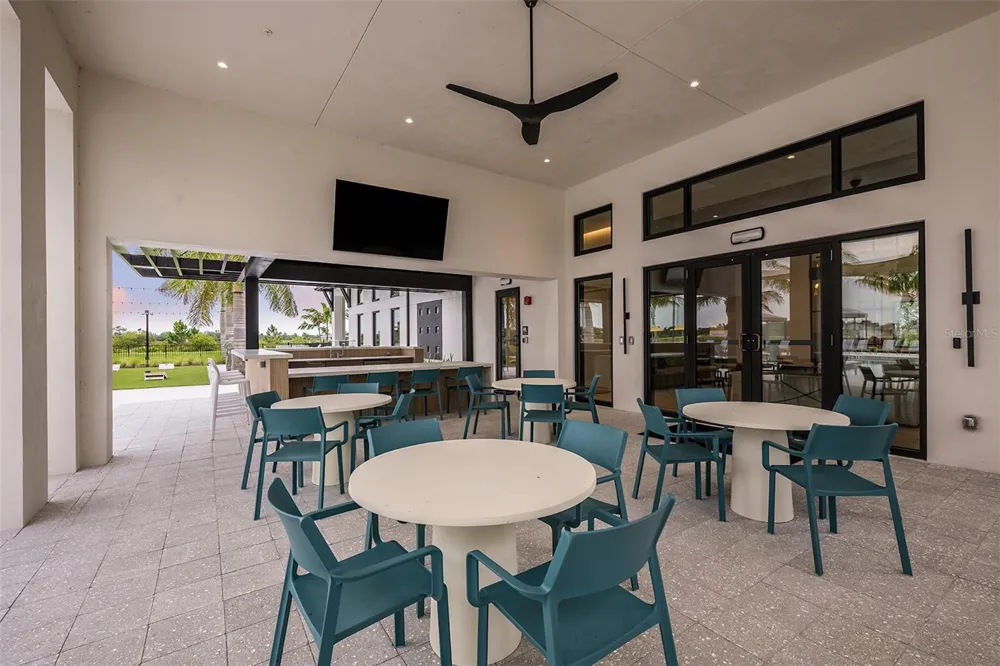 18501 VISTA PARK Venice, FL 34293