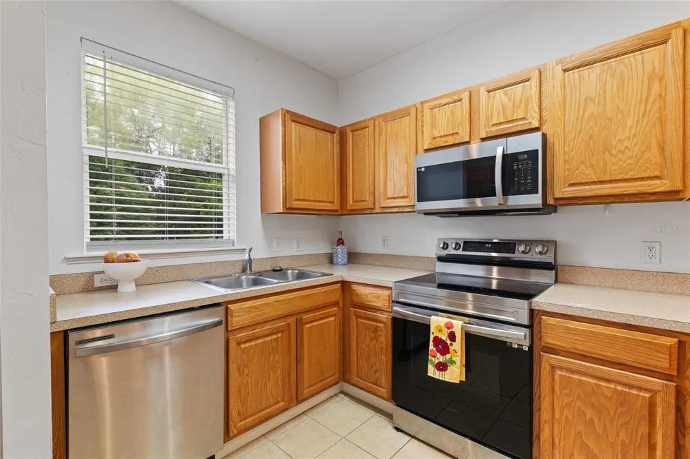 6519 W NEWBERRY ROAD #A10 Gainesville, FL 32605