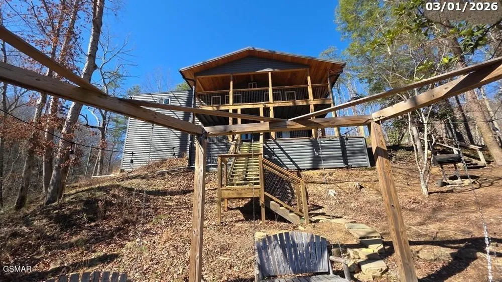 2869 Hatcher Mountain Road Sevierville, TN 37862