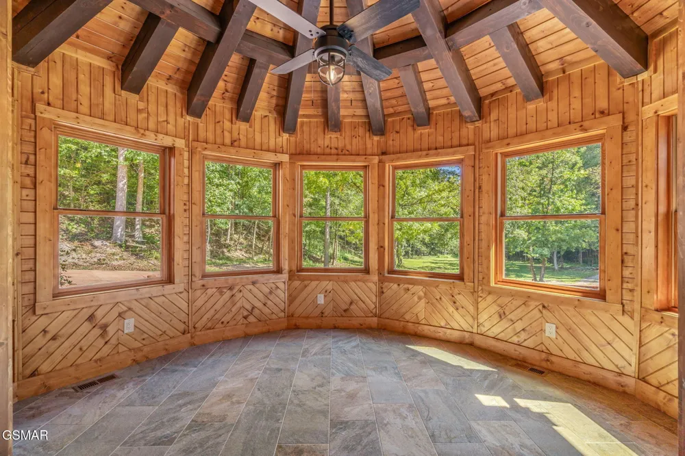 1035 Porterfield Gap Road Seymour, TN 37865