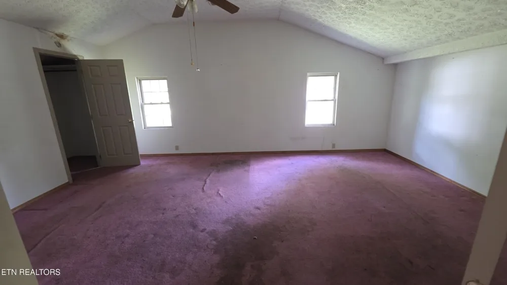 7011 Shell Lane Knoxville, TN 37918
