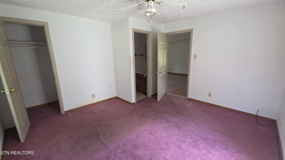 7011 Shell Lane Knoxville, TN 37918