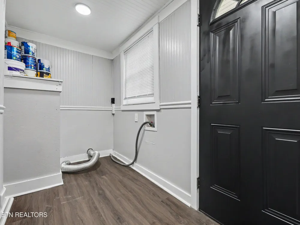 2311 Cedar Lane Knoxville, TN 37918