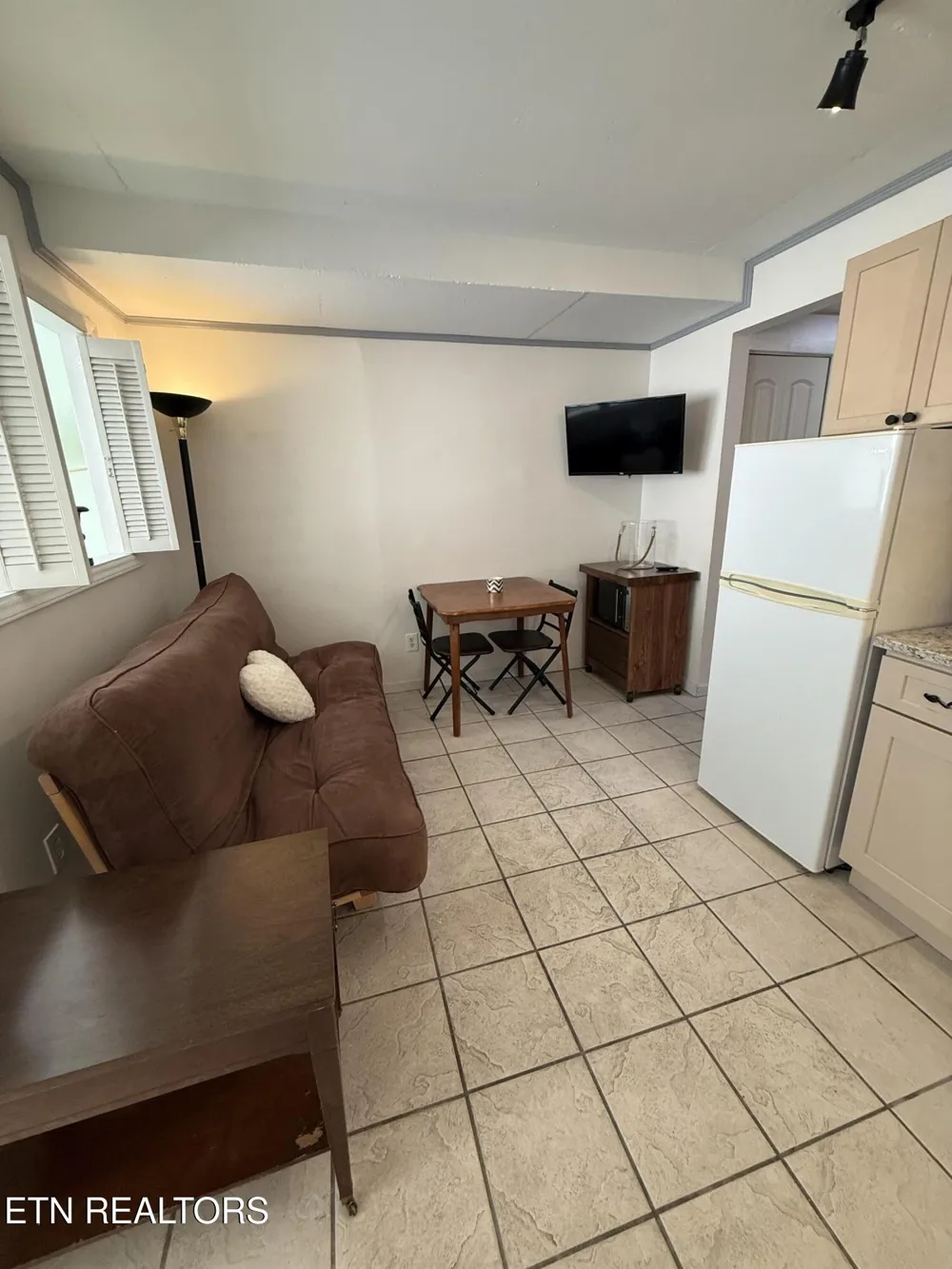 1700 Clinch Ave #411 Knoxville, TN 37916