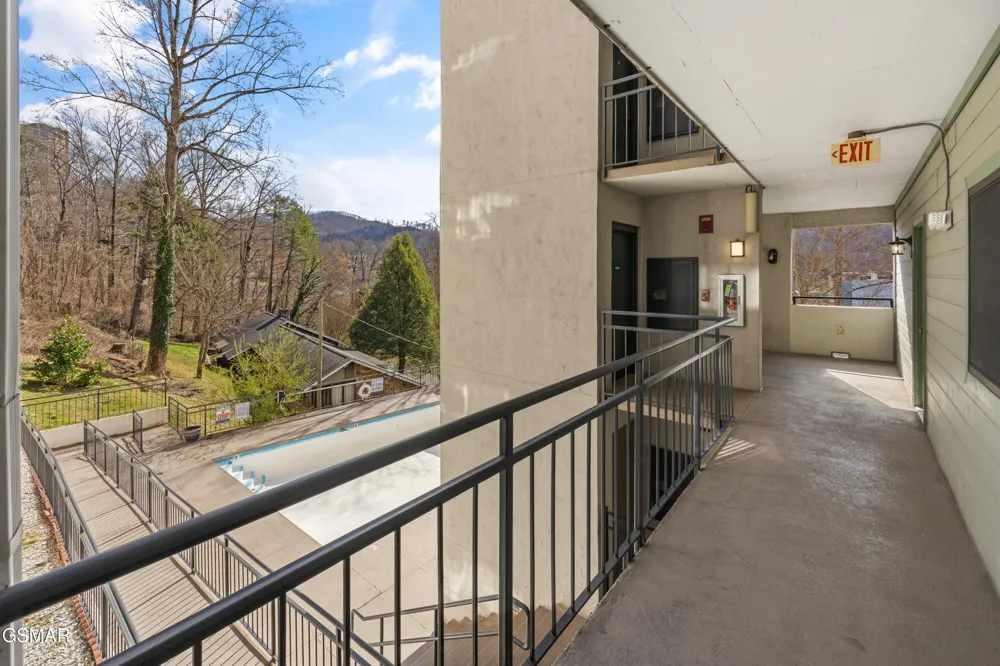 354 E Holly Ridge Road #204 Gatlinburg, TN 37738