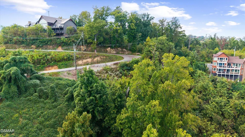 430 Greystone Heights Road Gatlinburg, TN 37738