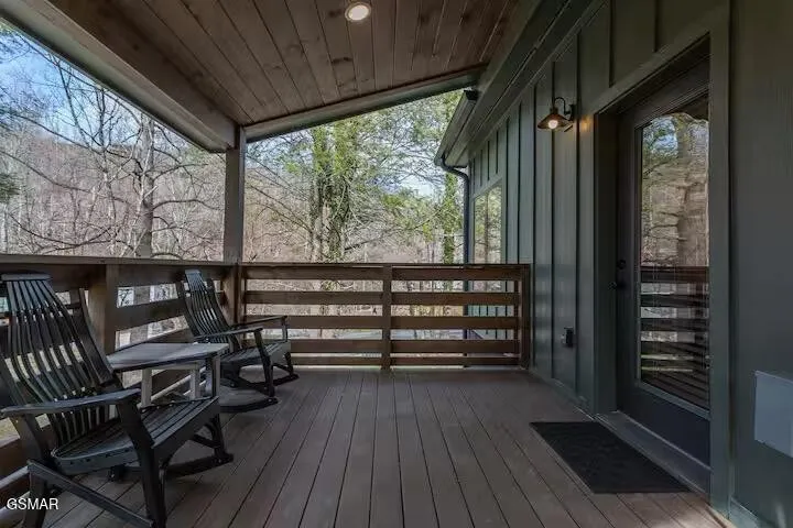 310 Lewis Clabo Road Gatlinburg, TN 37738