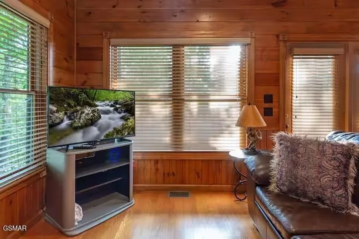4532 Holly Forest Way Gatlinburg, TN 37738