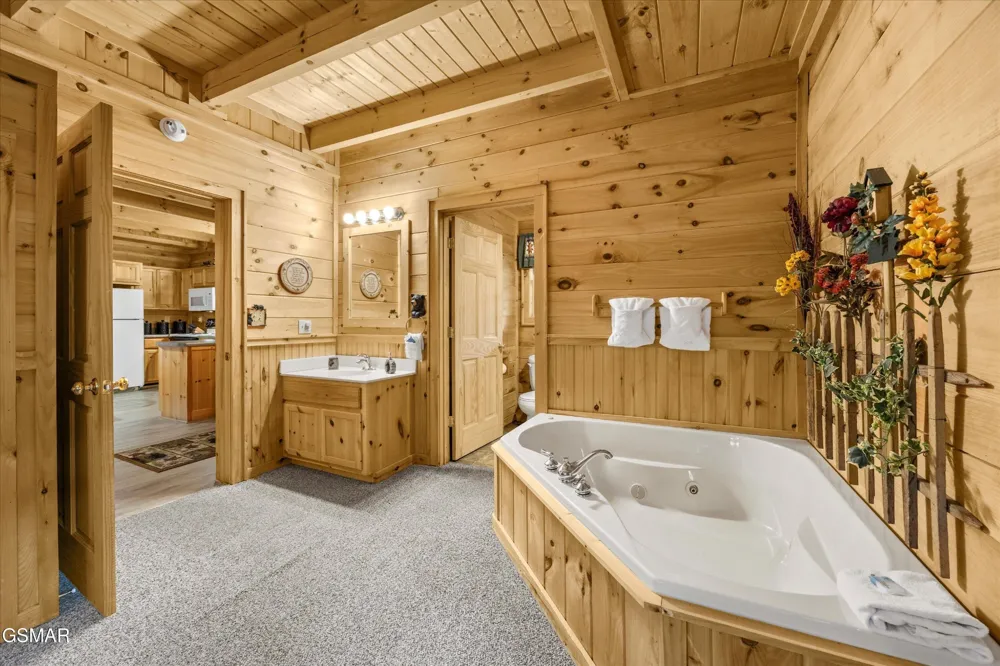 610 Timber Ridge Road Gatlinburg, TN 37738