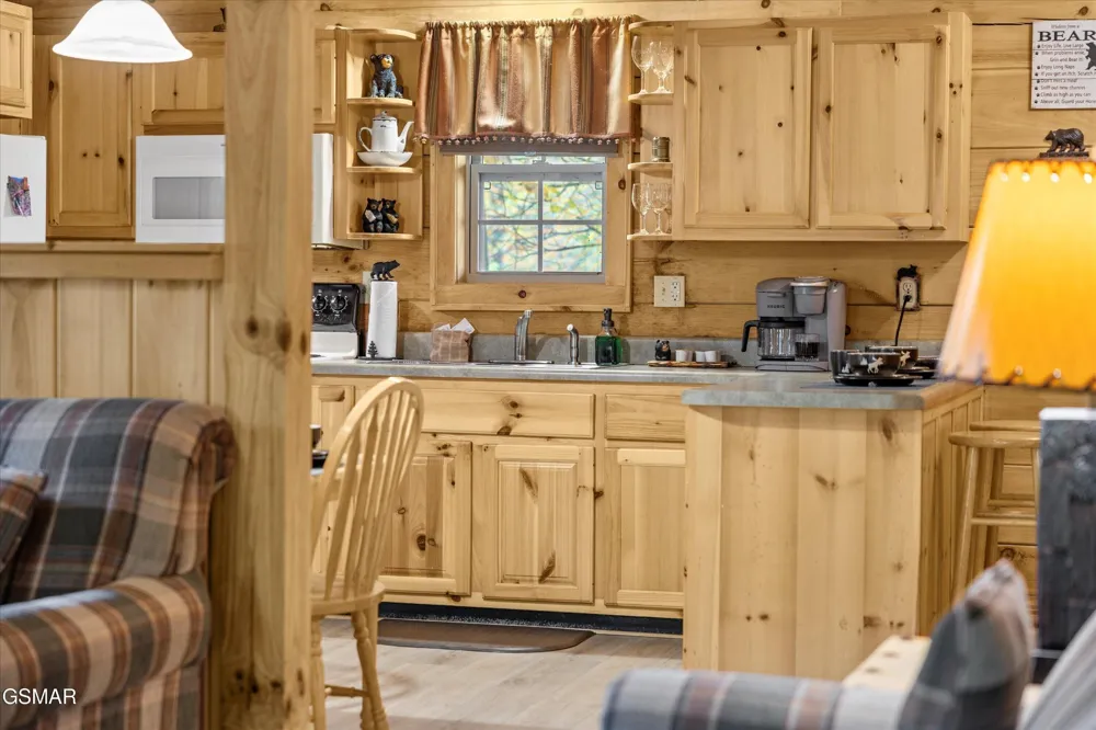 610 Timber Ridge Road Gatlinburg, TN 37738