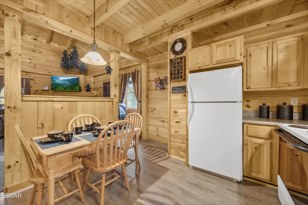 610 Timber Ridge Road Gatlinburg, TN 37738