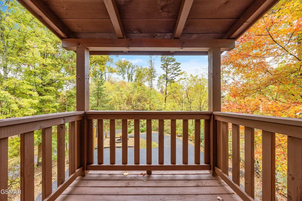 610 Timber Ridge Road Gatlinburg, TN 37738
