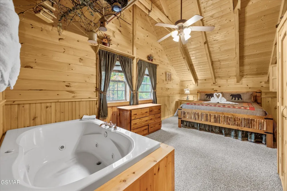 610 Timber Ridge Road Gatlinburg, TN 37738