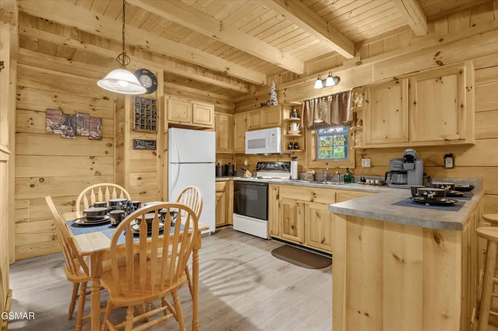 610 Timber Ridge Road Gatlinburg, TN 37738