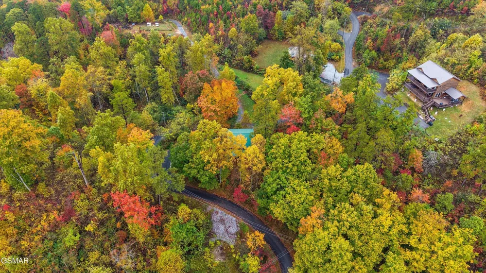 610 Timber Ridge Road Gatlinburg, TN 37738