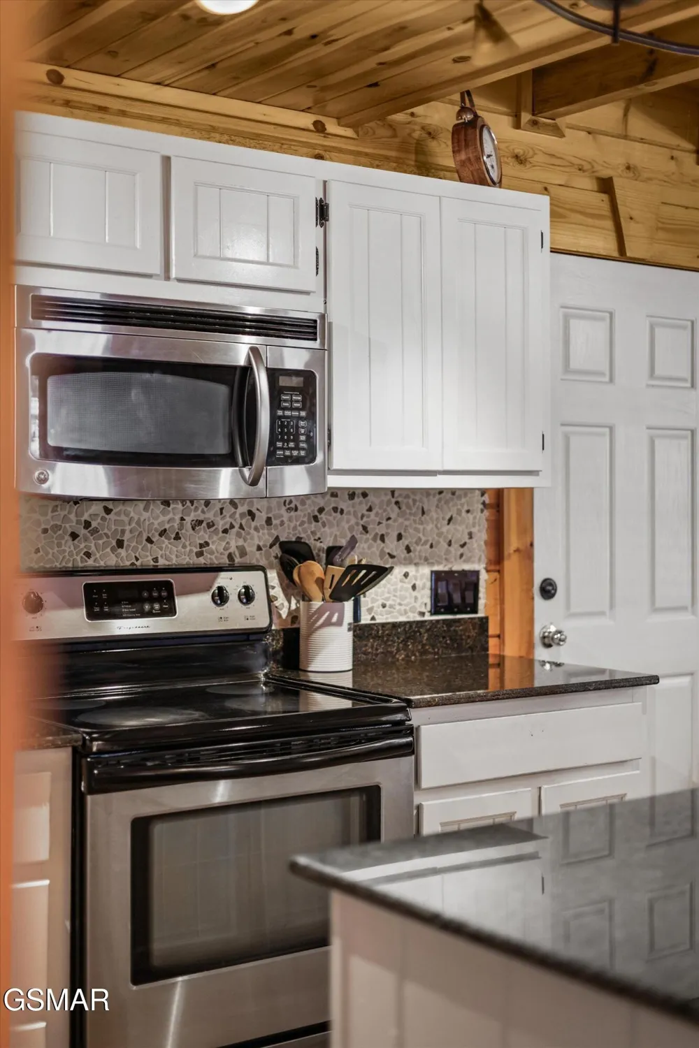 143 White Oak Resort Way Gatlinburg, TN 37738