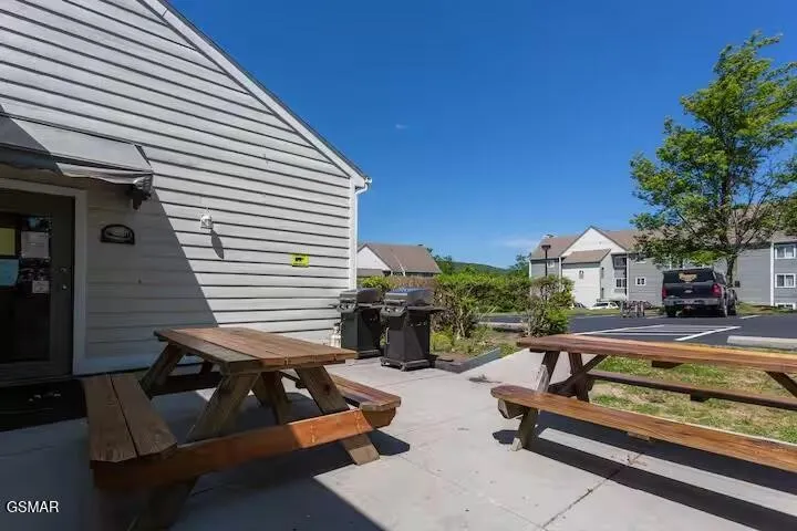 1260 Ski View Drive #8205 Gatlinburg, TN 37738