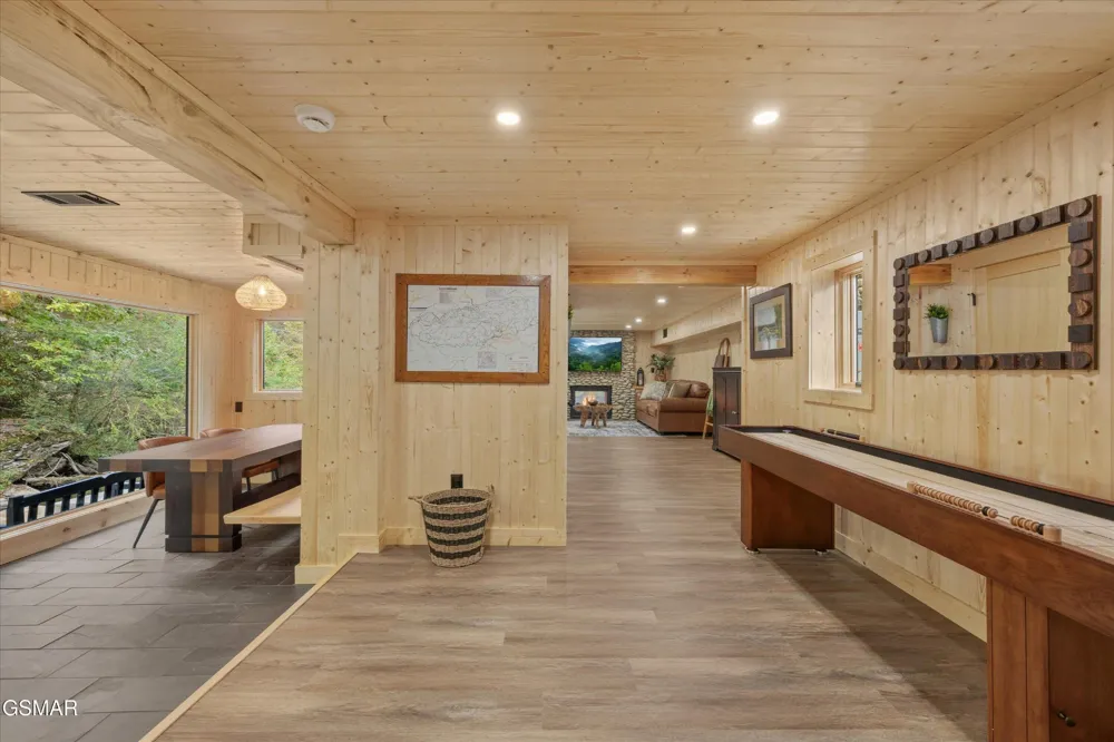 2951 Webb Creek Road Sevierville, TN 37876