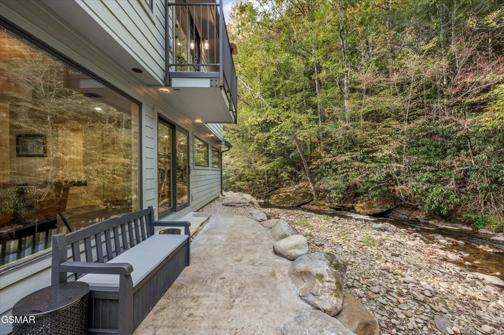 2951 Webb Creek Road Sevierville, TN 37876