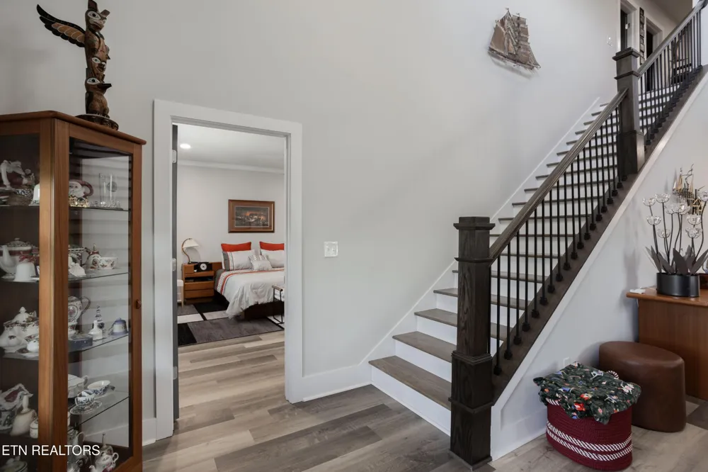 986 Meadow Walk Lane Lenoir City, TN 37772