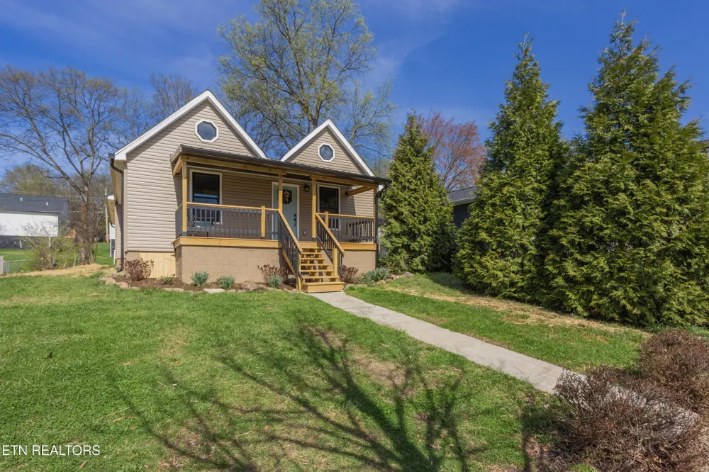 2317 E Glenwood Ave Knoxville, TN 37917