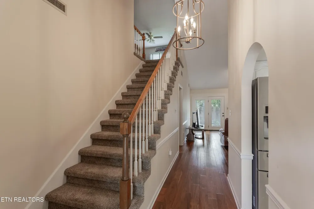 709 Landing Lane Knoxville, TN 37934