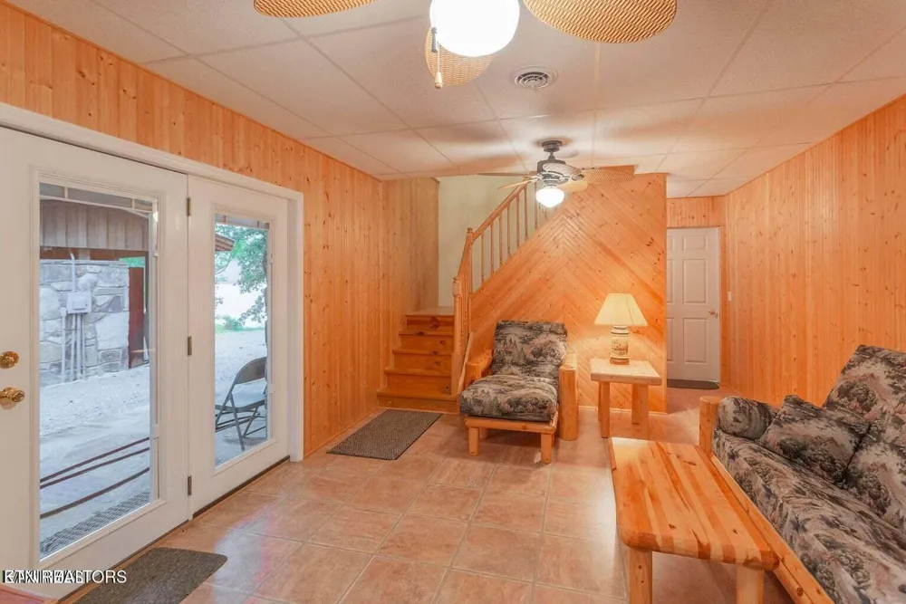 125 Mallard Duck Lane Rockwood, TN 37854