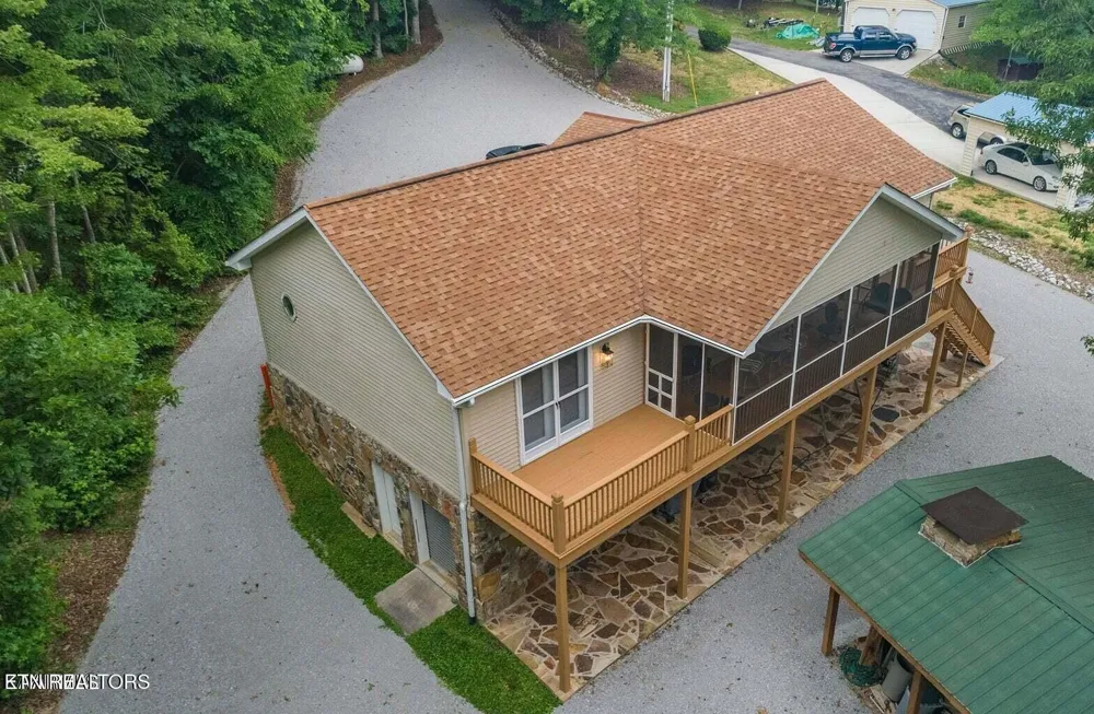 125 Mallard Duck Lane Rockwood, TN 37854