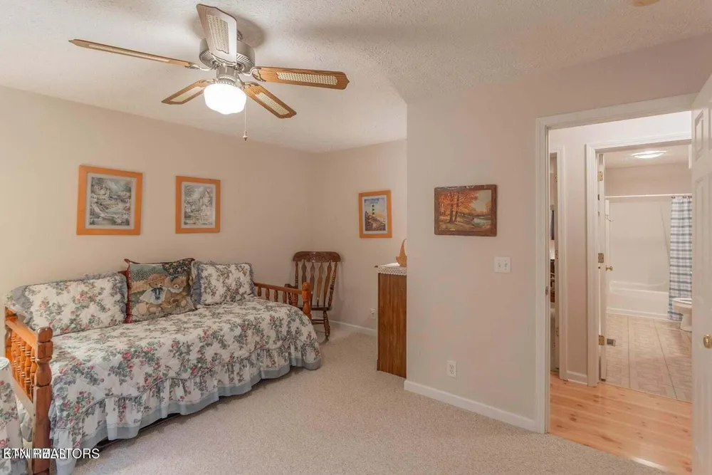 125 Mallard Duck Lane Rockwood, TN 37854
