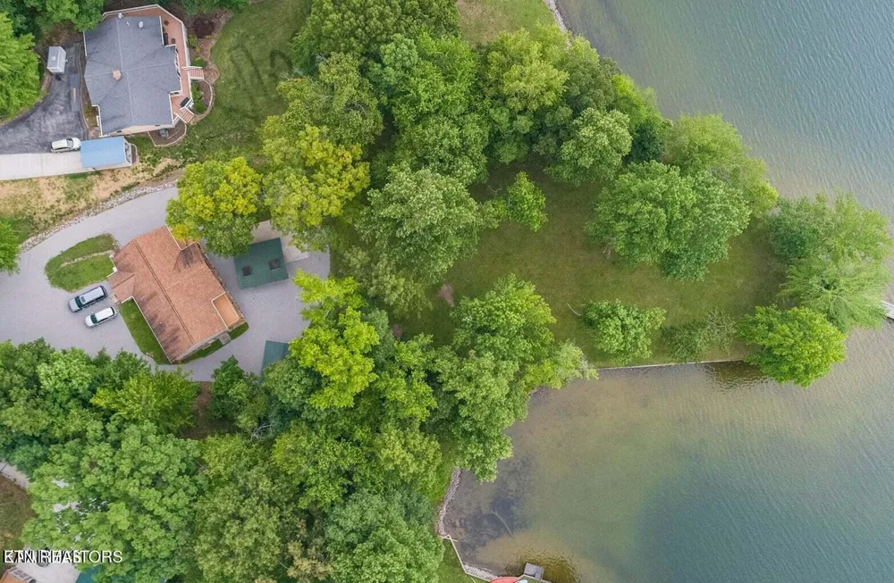 125 Mallard Duck Lane Rockwood, TN 37854