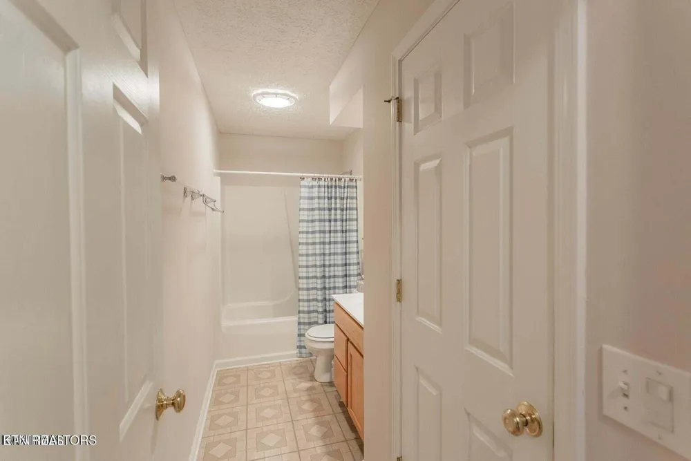 125 Mallard Duck Lane Rockwood, TN 37854