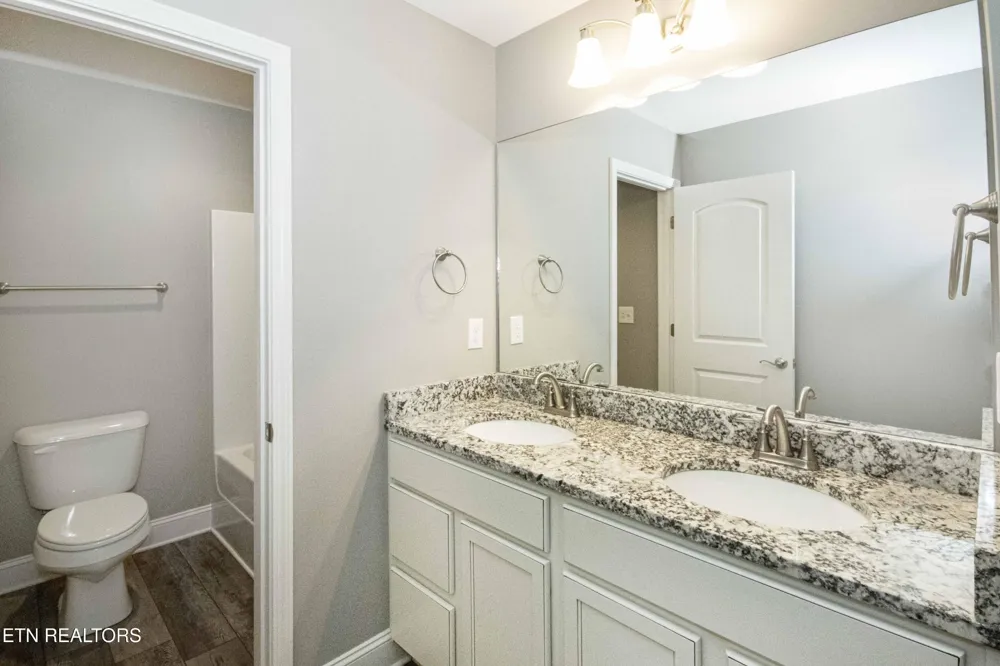 2237 Sea Horse Rd Knoxville, TN 37932