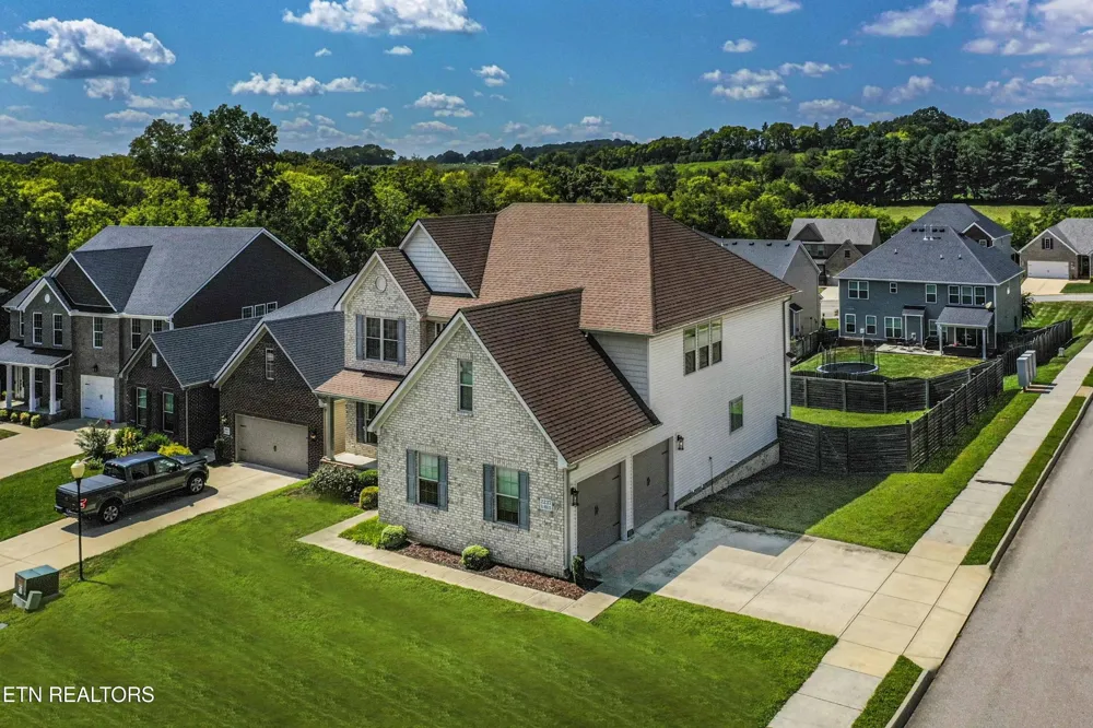 2237 Sea Horse Rd Knoxville, TN 37932