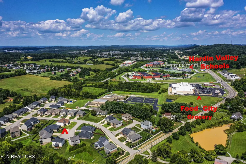 2237 Sea Horse Rd Knoxville, TN 37932