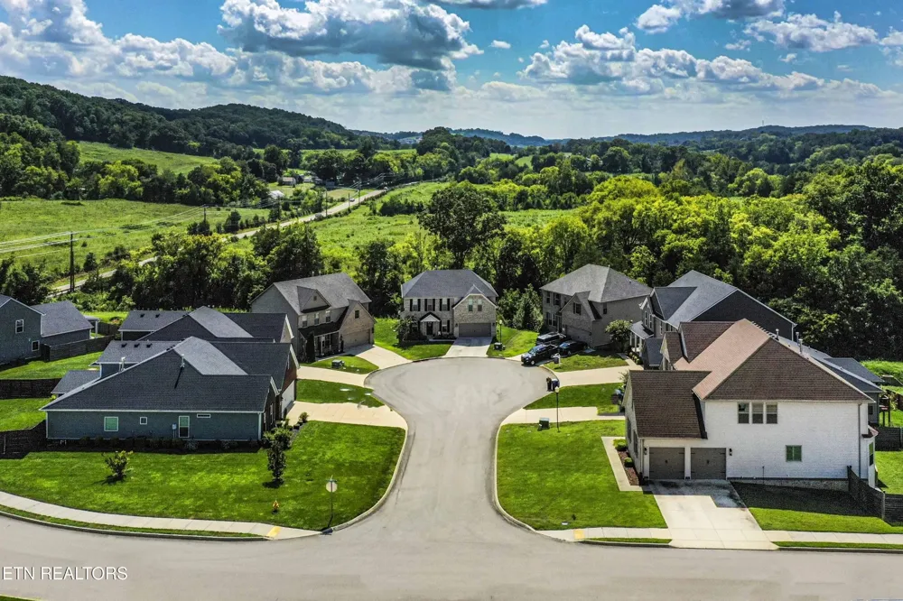 2237 Sea Horse Rd Knoxville, TN 37932