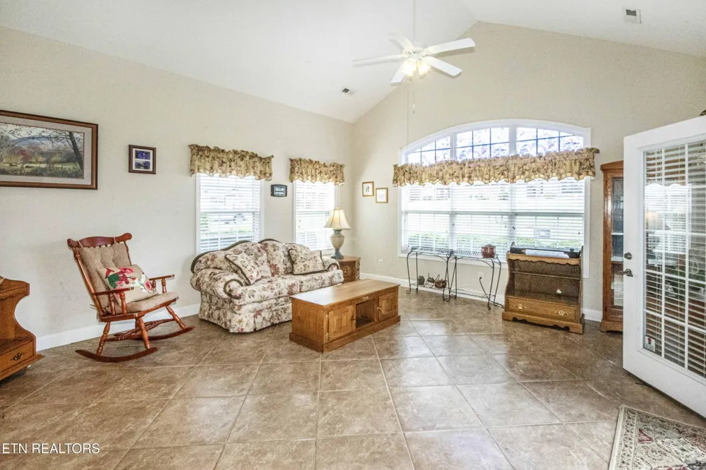 7338 Napa Valley Way #12 Knoxville, TN 37931