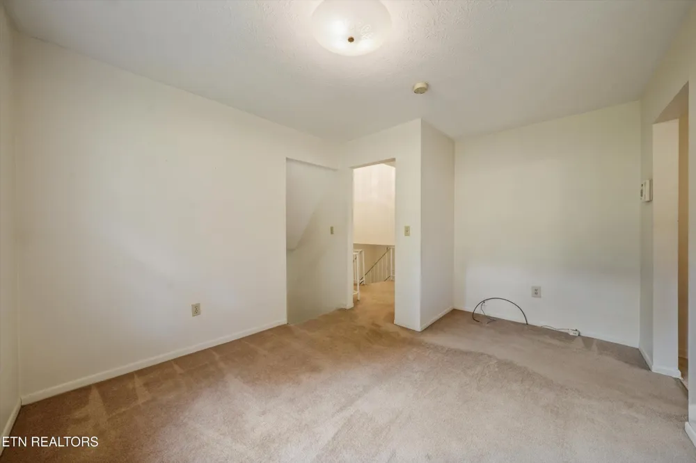 155 Chestnut Hill Rd Harriman, TN 37748