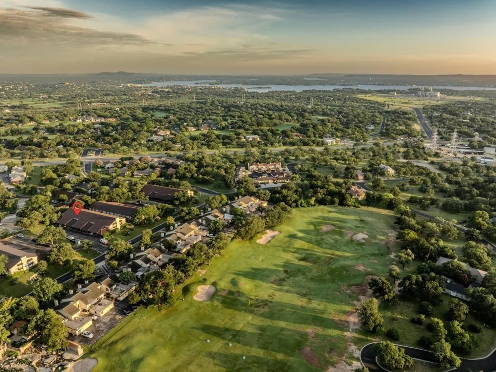 1210 Hi Stirrup #206 #UNIT 206 Horseshoe Bay, TX 78657