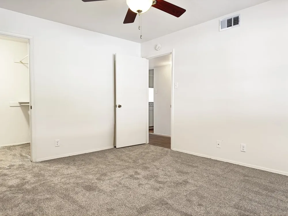 1210 Hi Stirrup #206 #UNIT 206 Horseshoe Bay, TX 78657