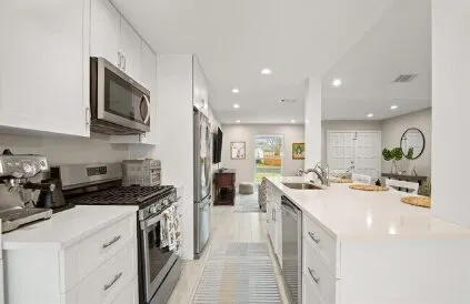 11915 Wander Lane