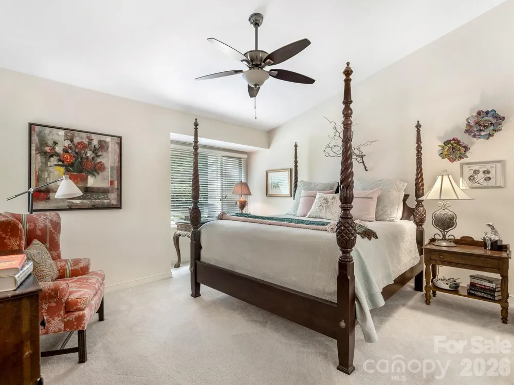 6504 Racquet Wood Court Charlotte, NC 28226