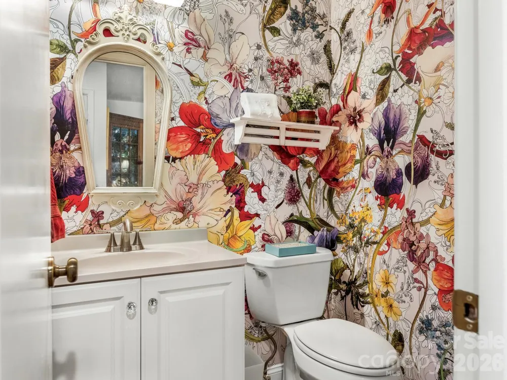 6504 Racquet Wood Court Charlotte, NC 28226