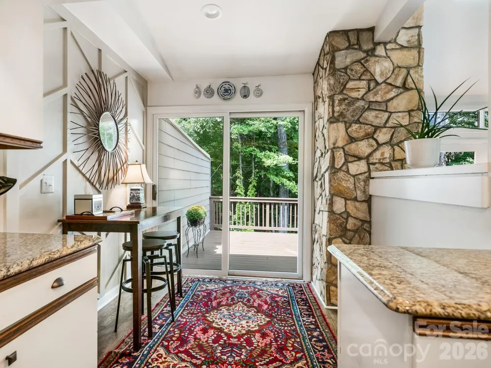 6504 Racquet Wood Court Charlotte, NC 28226
