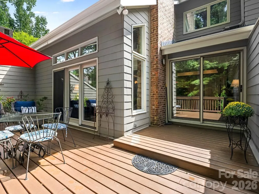 6504 Racquet Wood Court Charlotte, NC 28226