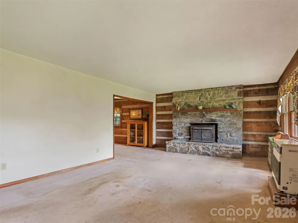 831 Qualla Road Waynesville, NC 28785