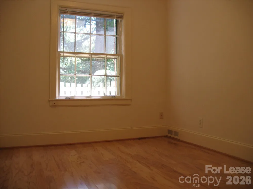 3041 Park Road Charlotte, NC 28209