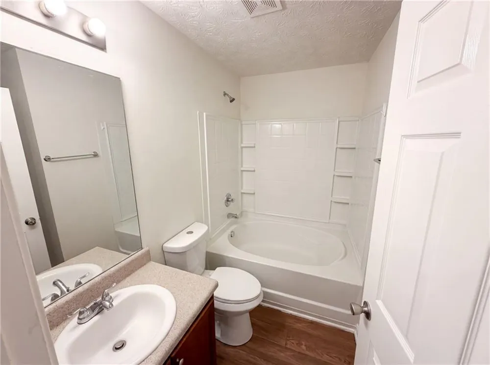 5747 Union Pointe Drive Union City, GA 30291