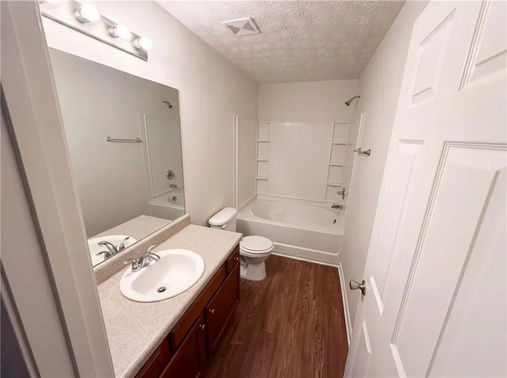5747 Union Pointe Drive Union City, GA 30291